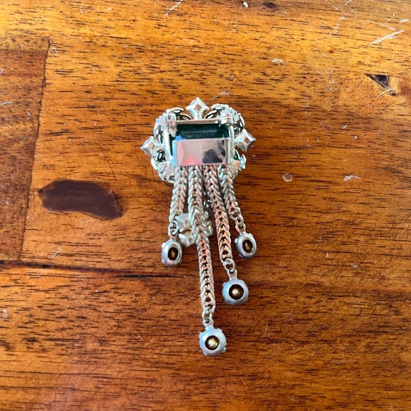 Elegant Emerald and Amber Dangle Brooch - Picture 2 of 2